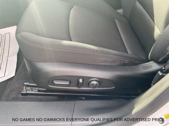 Used 2020 Chevrolet Malibu LT w/ Fleet LT Safety Plus Package image 11