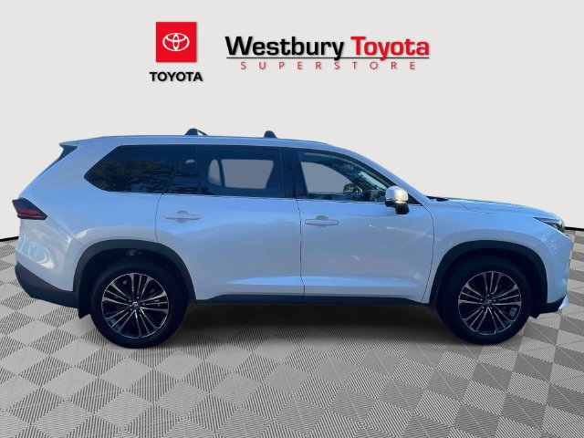 Certified 2026 Toyota Grand Highlander AWD Hybrid image 7