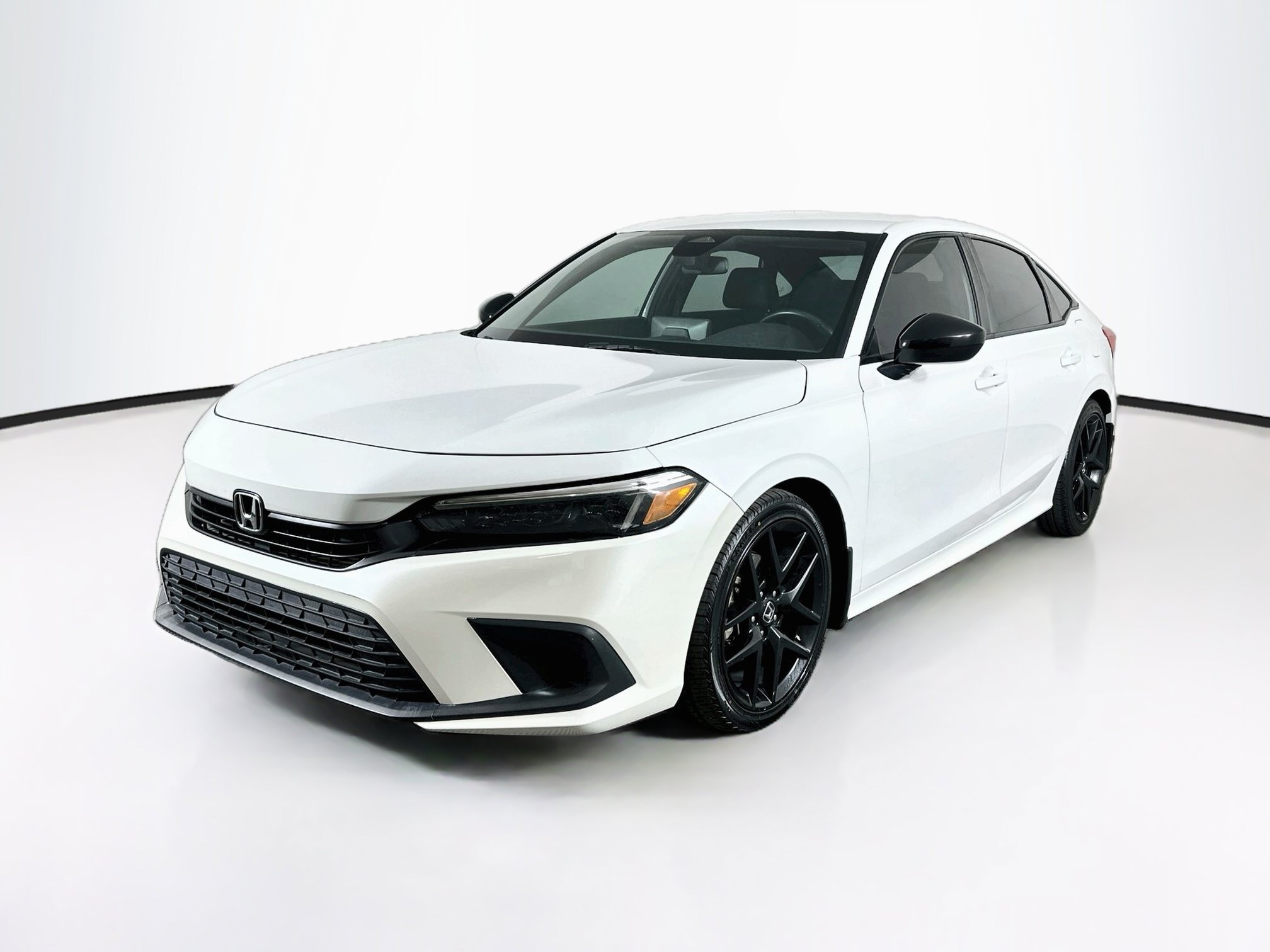 Used 2023 Honda Civic Sport image 3