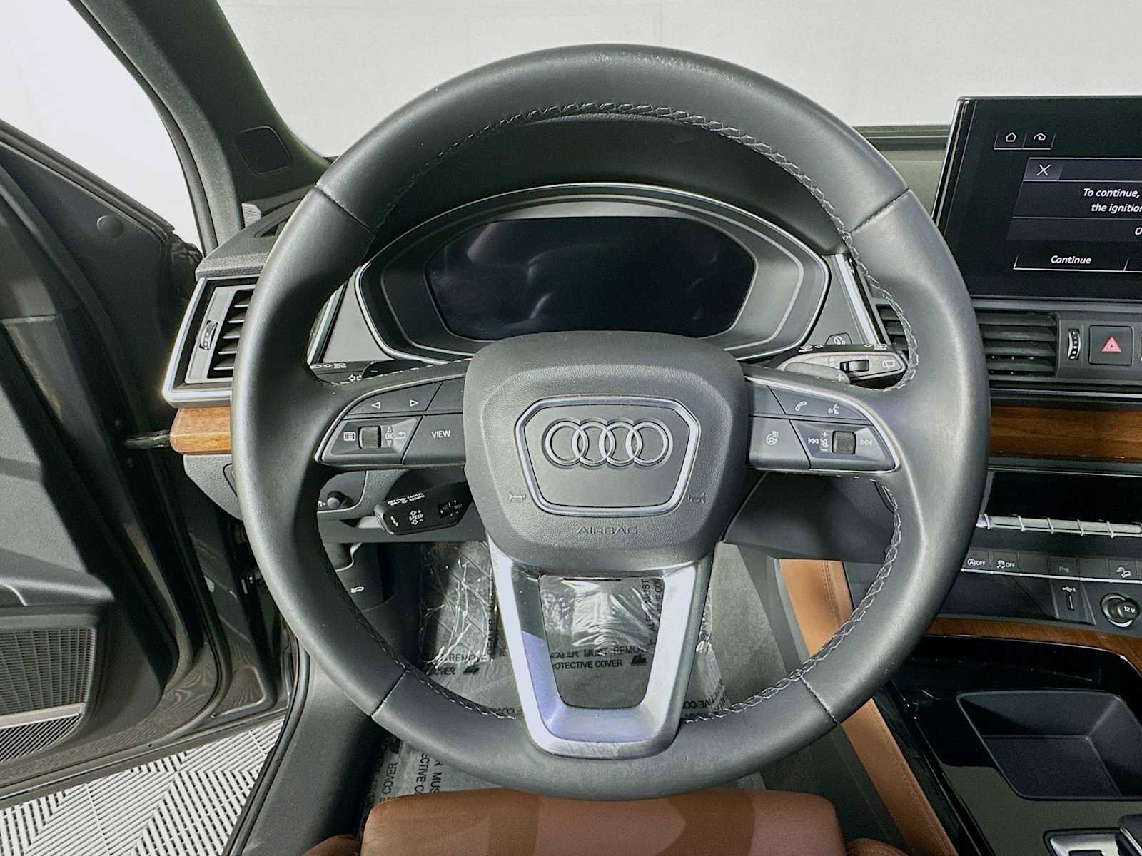 Certified 2023 Audi Q5 2.0T Premium Plus AWD/4WD image 11