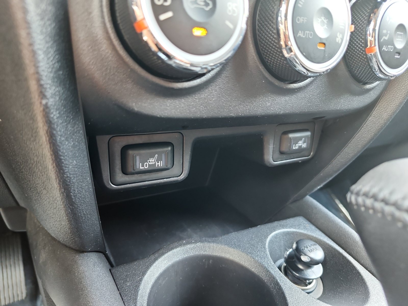 Used 2015 Mitsubishi Outlander Sport SE AWD/4WD image 18
