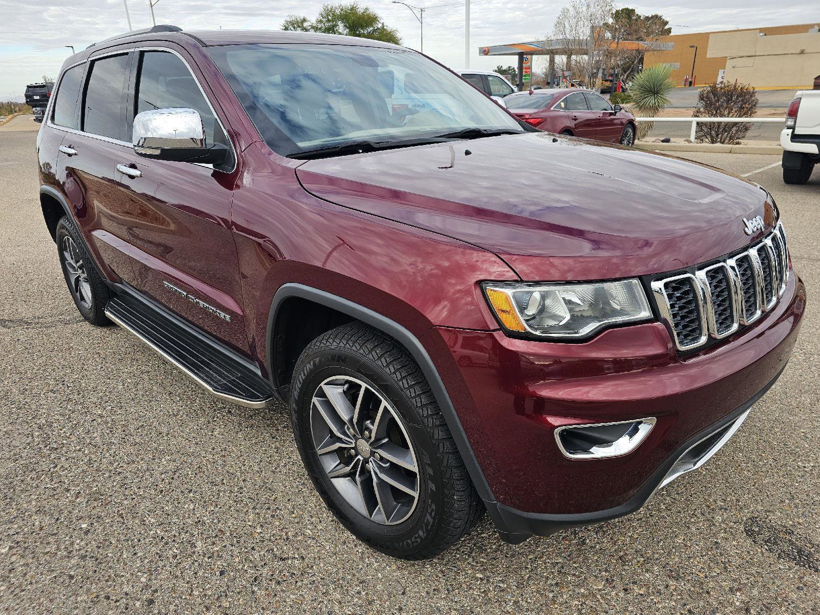 Used 2017 Jeep Grand Cherokee Limited image 7
