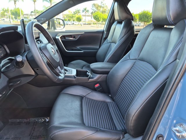 Used 2023 Toyota RAV4 XSE AWD/4WD image 16