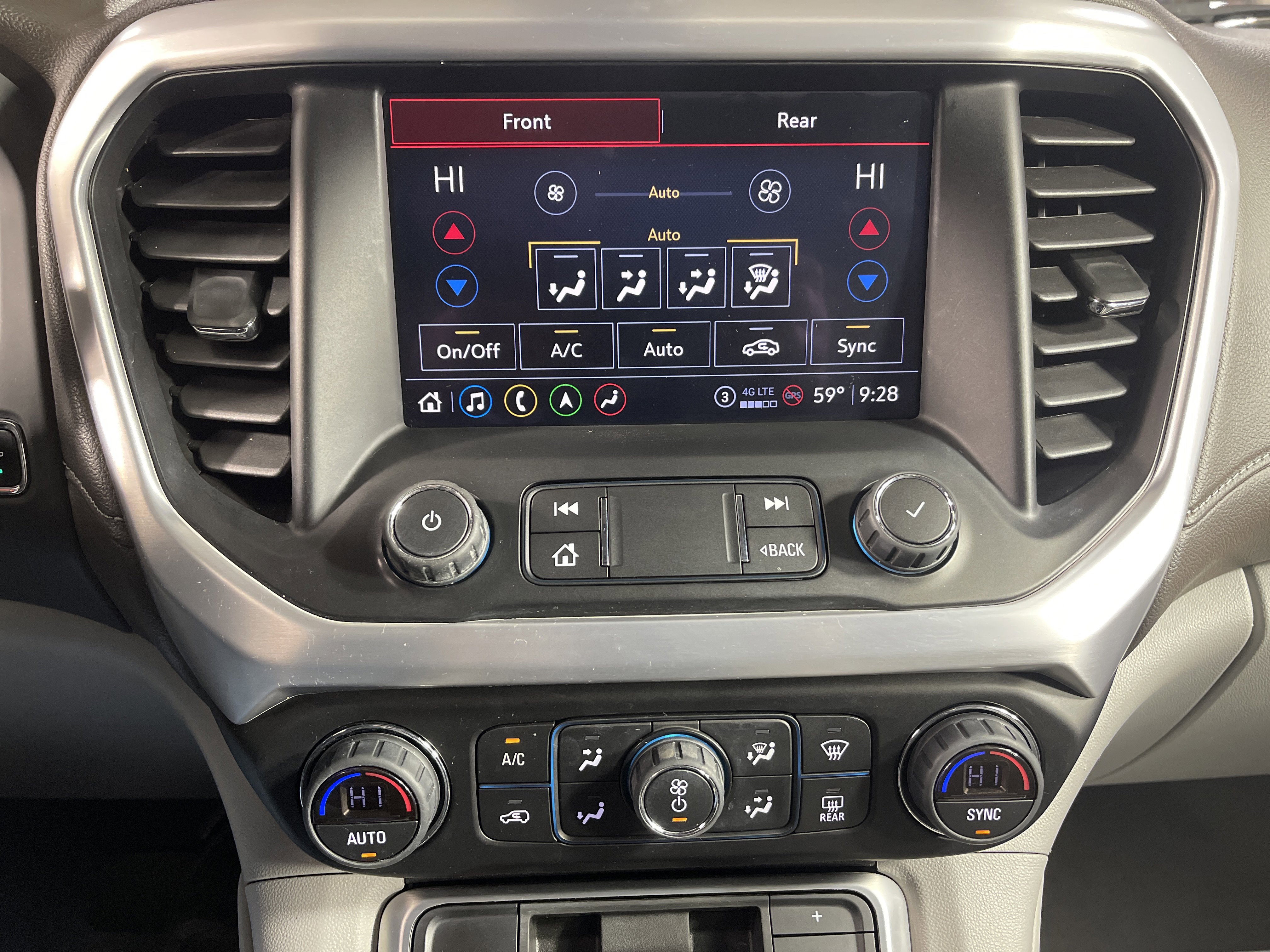 Used 2022 GMC Acadia SLT w/ Technology Package image 26