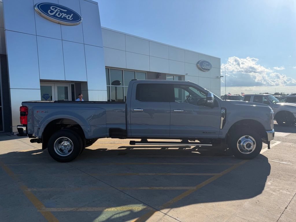New 2026 Ford F350 Lariat w/ Chrome Package AWD/4WD image 9