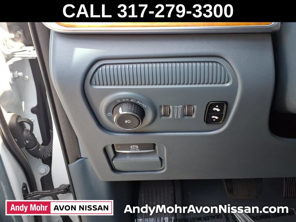 Used 2022 Jeep Grand Wagoneer Series II w/ Premium Group II AWD/4WD image 19