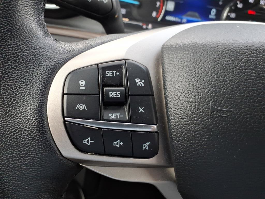 Used 2023 Ford Explorer Limited image 22