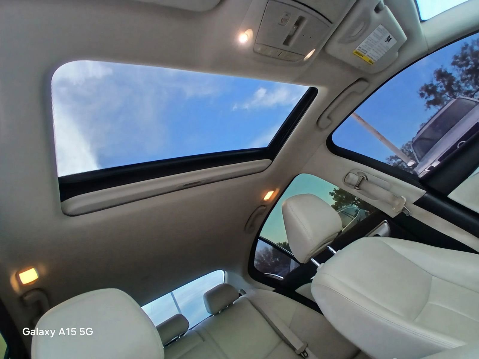 Used 2021 INFINITI Q50 Luxe w/ Cargo Package AWD/4WD image 19