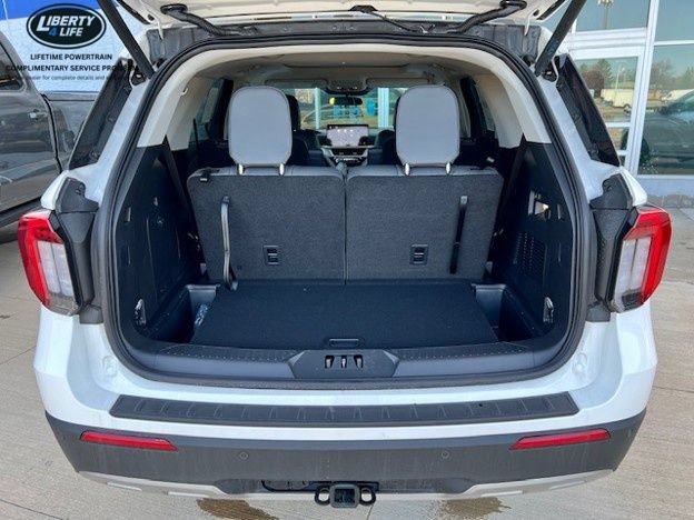 New 2026 Ford Explorer Active w/ Active Comfort Package AWD/4WD image 42