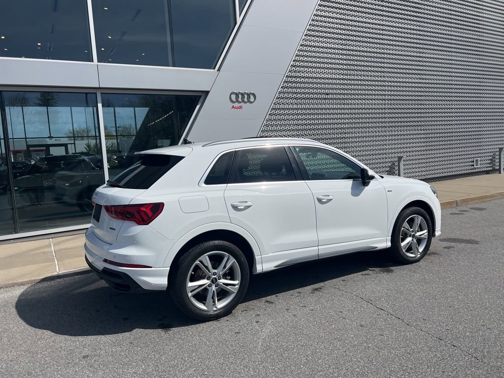 Used 2021 Audi Q3 2.0T Premium Plus w/ Premium Plus Package image 19