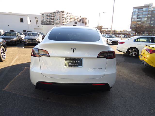 Used 2020 Tesla Model Y Long Range image 3