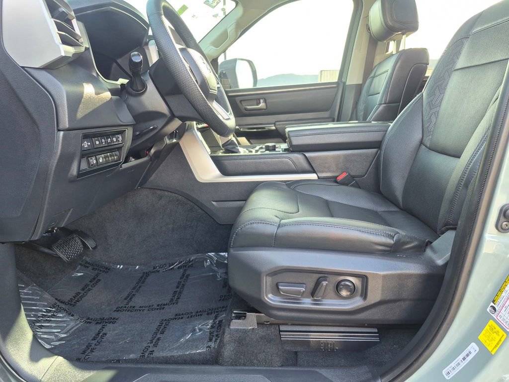 Used 2024 Toyota Tundra Limited image 15