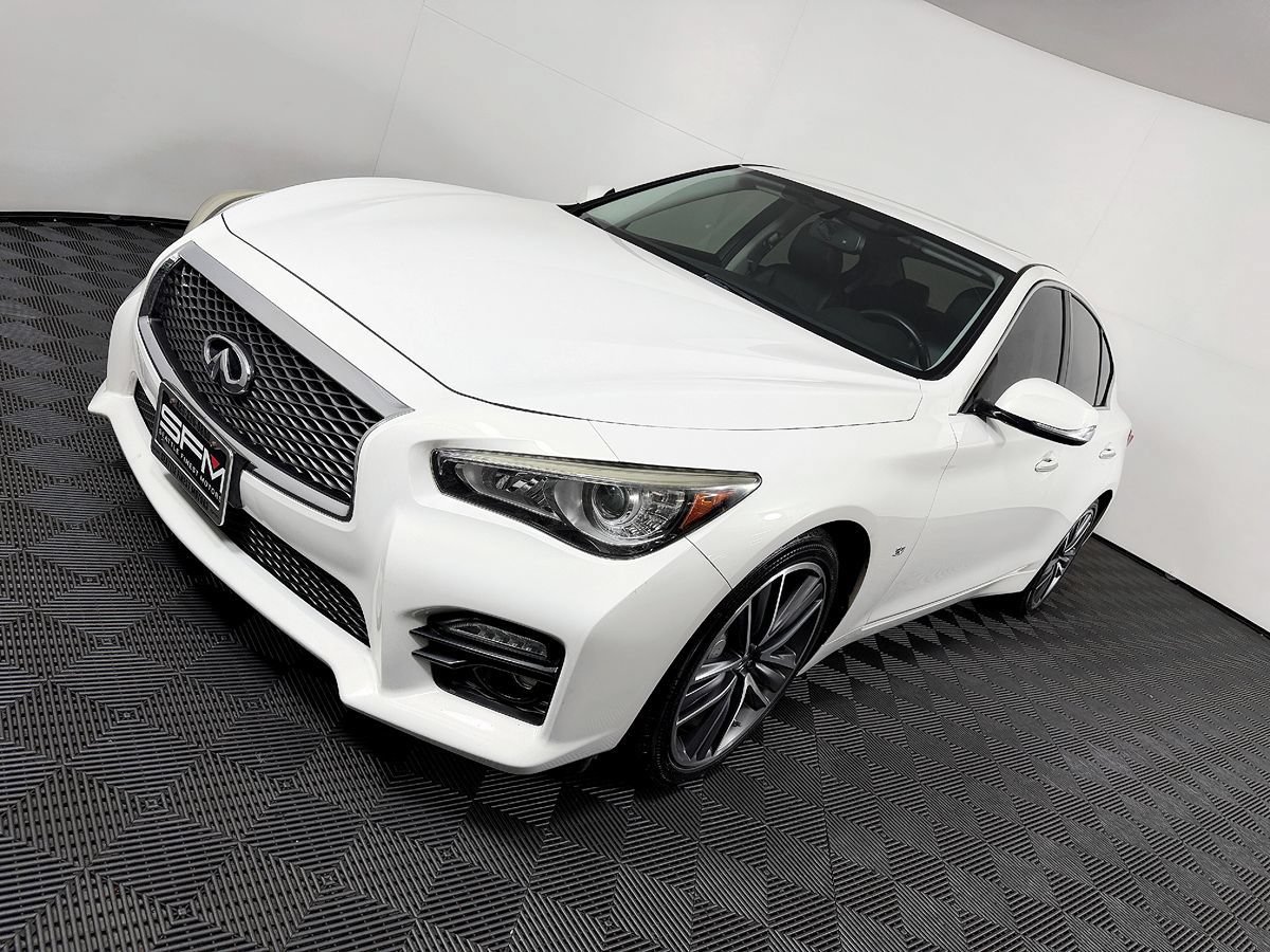 Used 2015 INFINITI Q50 w/ Navigation Package RWD image 17