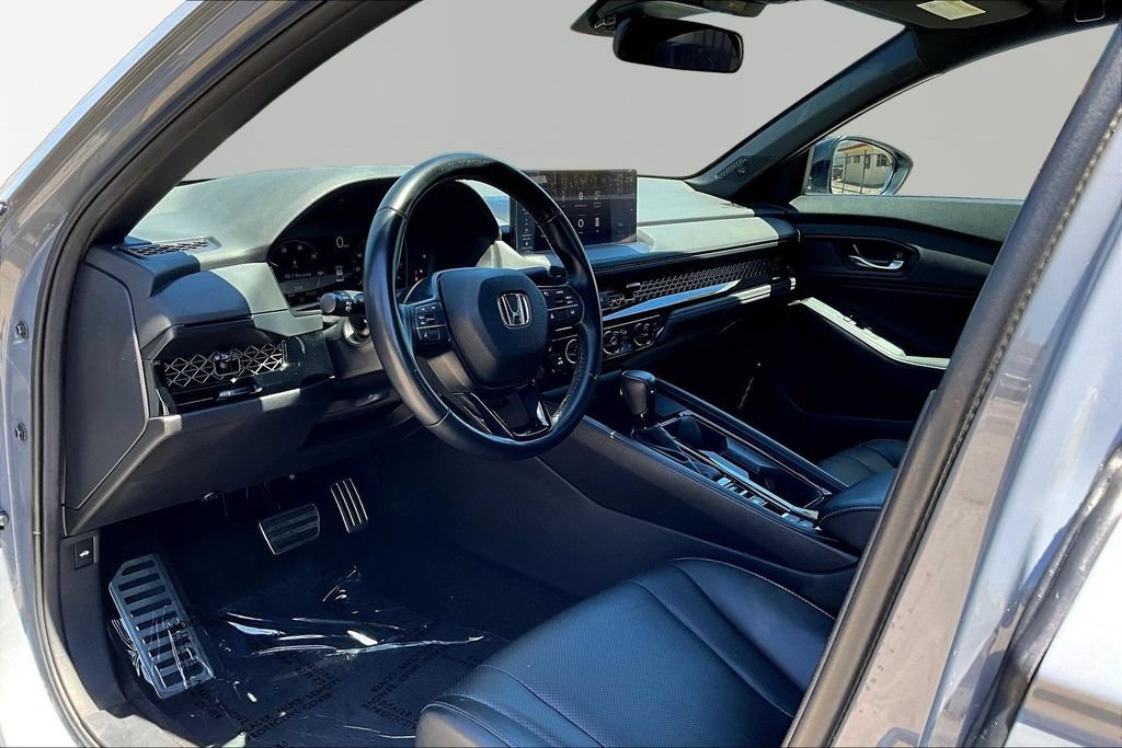 Used 2024 Honda Accord Sport image 17