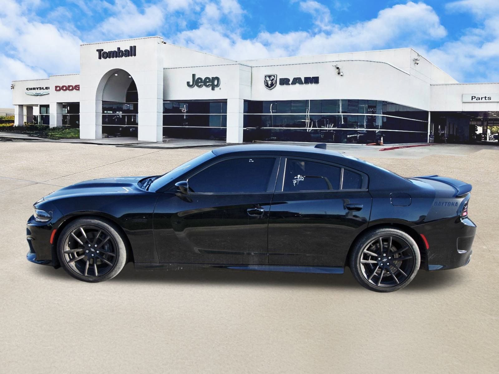 Used 2023 Dodge Charger Scat Pack w/ Daytona Edition Group image 4