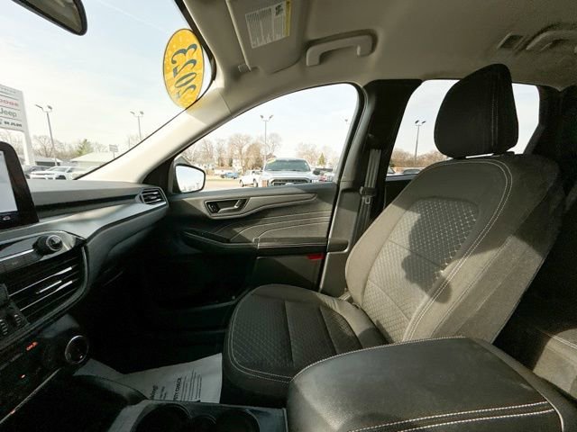 Used 2023 Ford Escape Active image 45
