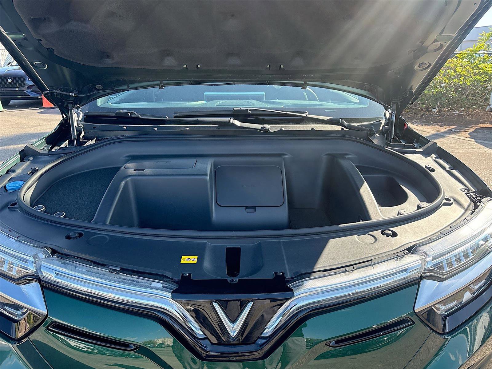 New 2025 VinFast VF 8 Plus image 33