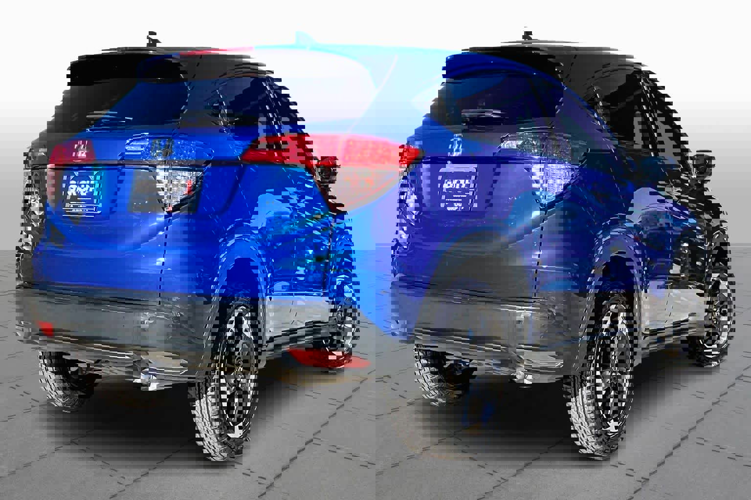 Used 2018 Honda HR-V EX image 12