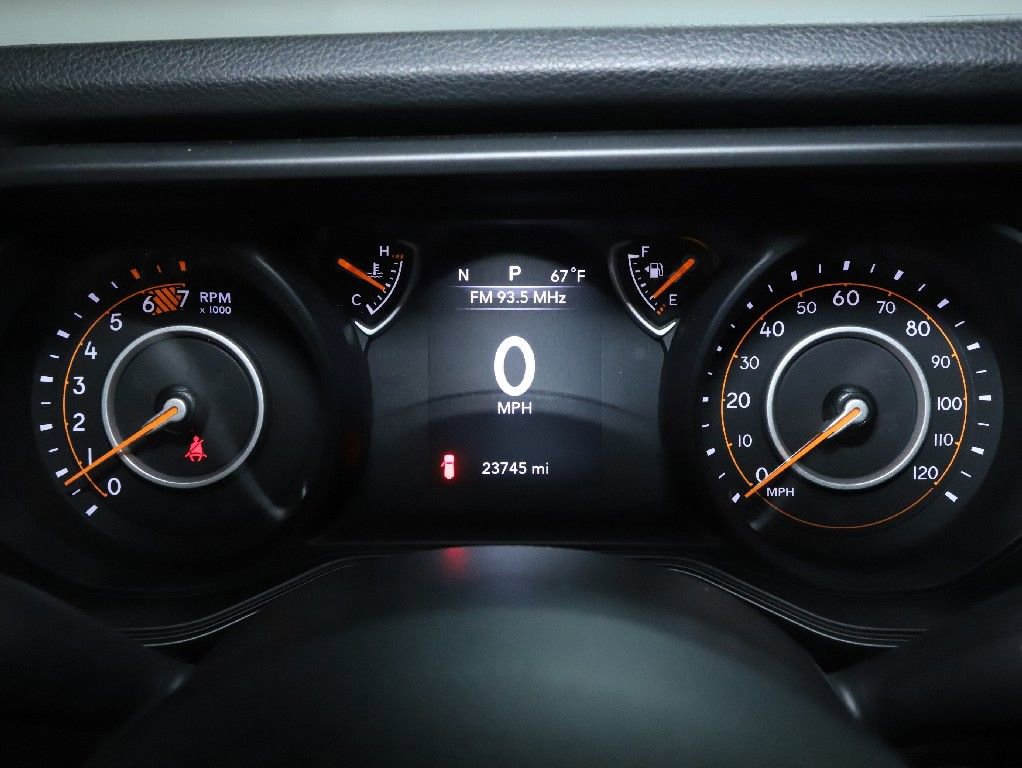 Used 2025 Jeep Wrangler Sport S image 24