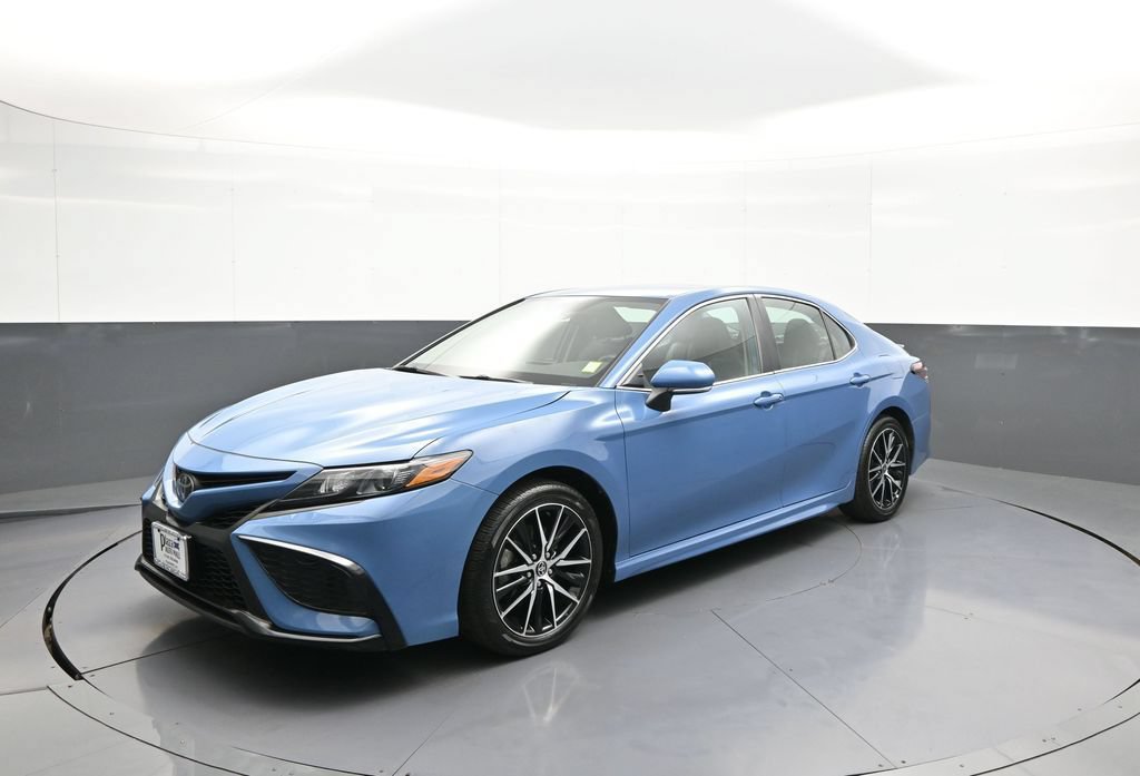 Certified 2024 Toyota Camry SE AWD/4WD image 1
