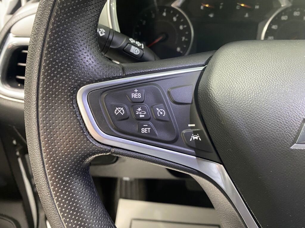 Used 2022 Chevrolet Equinox LT image 11