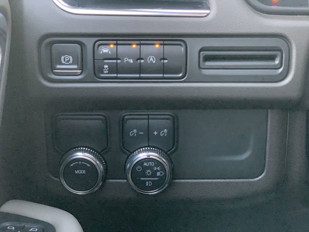 Certified 2023 GMC Yukon SLT image 15