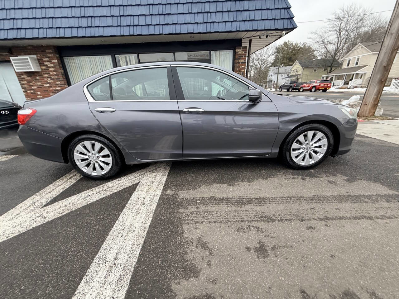 Used 2013 Honda Accord EX-L image 9