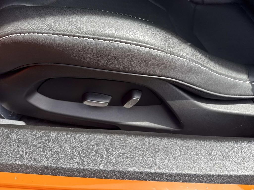 Used 2023 Chevrolet Corvette Stingray Coupe w/ Z51 Performance Package image 22