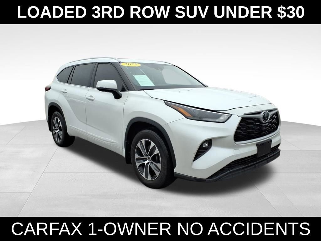 Used 2022 Toyota Highlander XLE