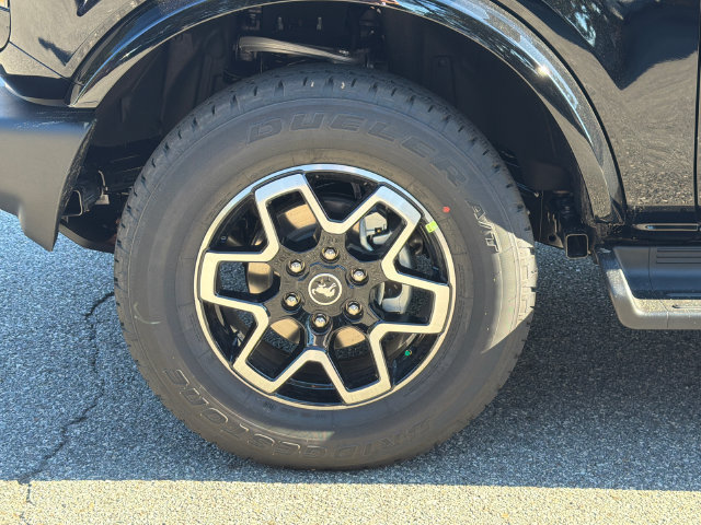 New 2026 Ford Bronco Outer Banks AWD/4WD image 13
