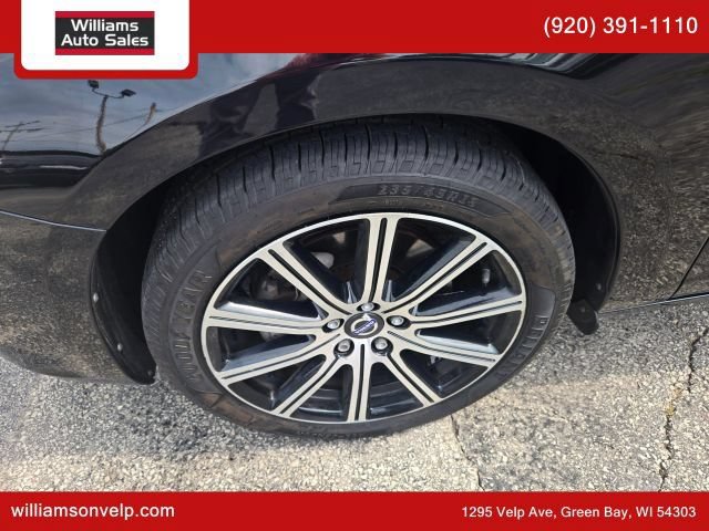 Used 2017 Volvo S60 T5 Inscription AWD/4WD image 10