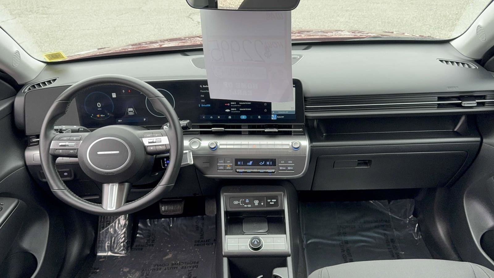 Used 2024 Hyundai Kona SEL w/ Convenience Package image 13