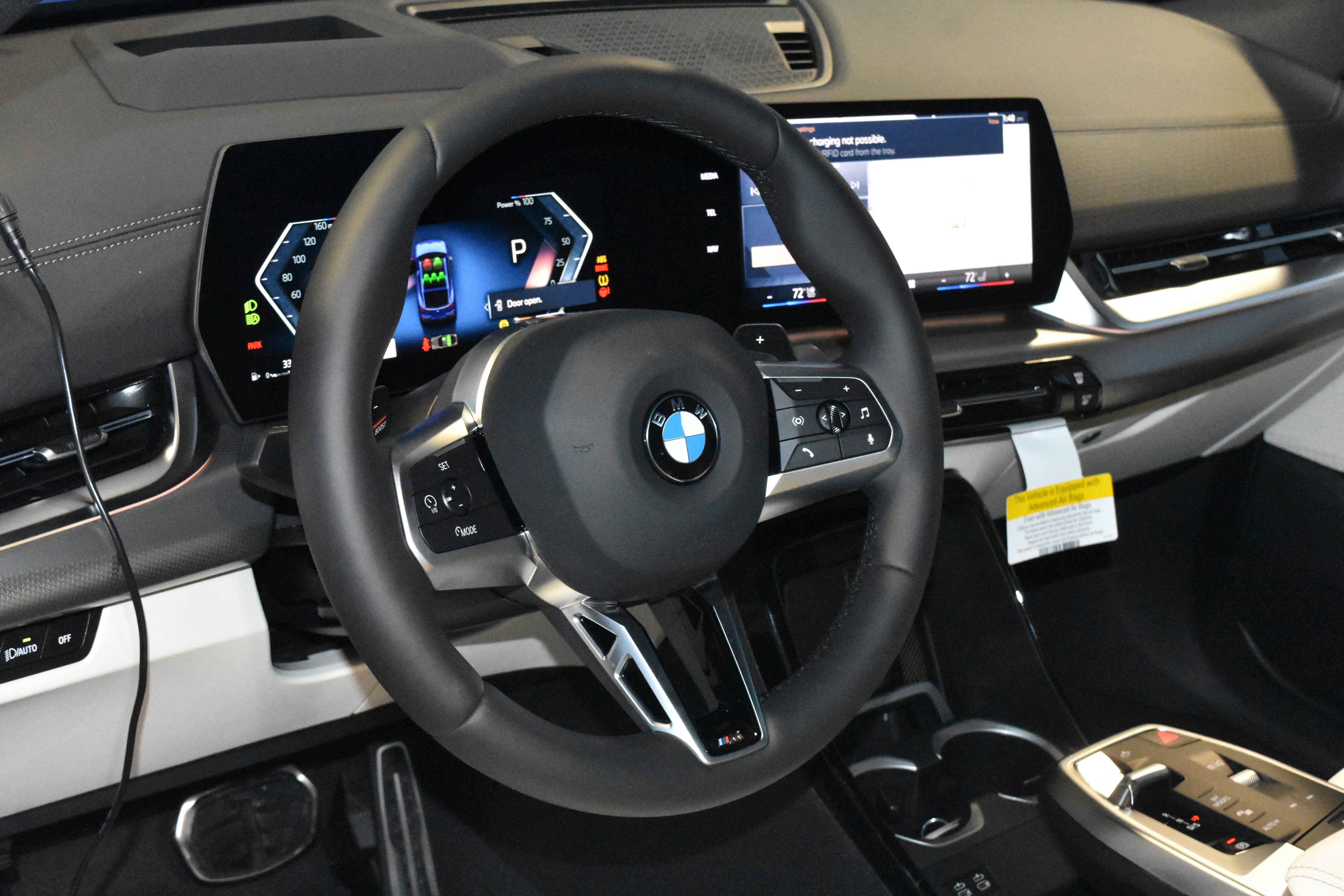 New 2026 BMW X2 xDrive28i w/ Technology Package AWD/4WD image 2