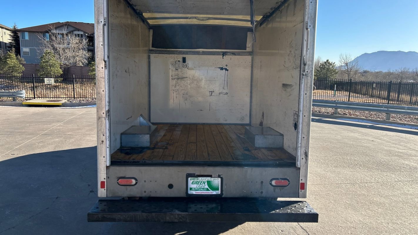 Used 2019 Chevrolet Express 3500 w/ Power Convenience Package image 11