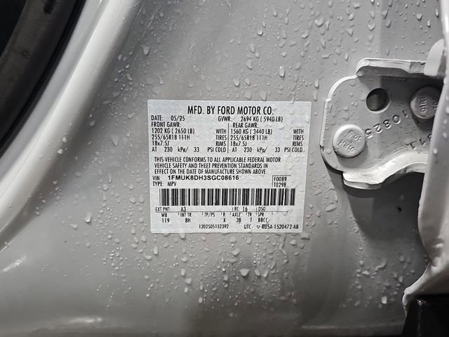 Used 2025 Ford Explorer Active image 30