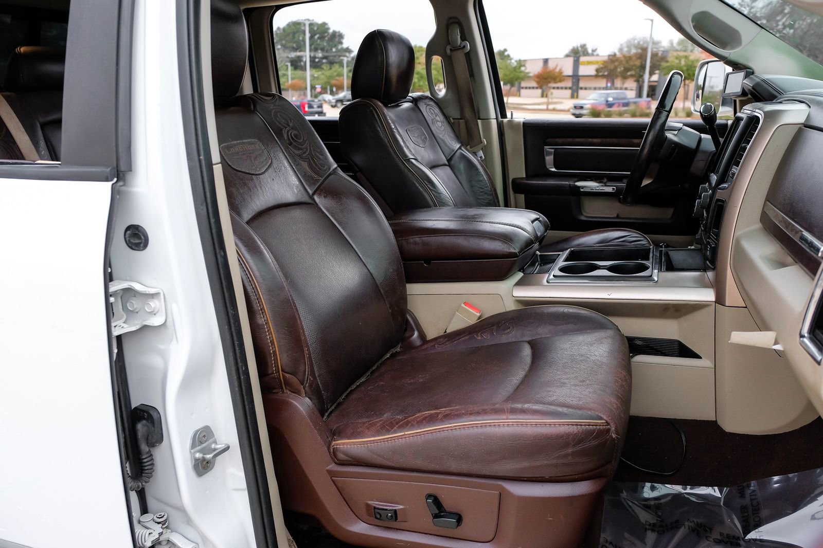 Used 2015 RAM 3500 Laramie Longhorn AWD/4WD image 40