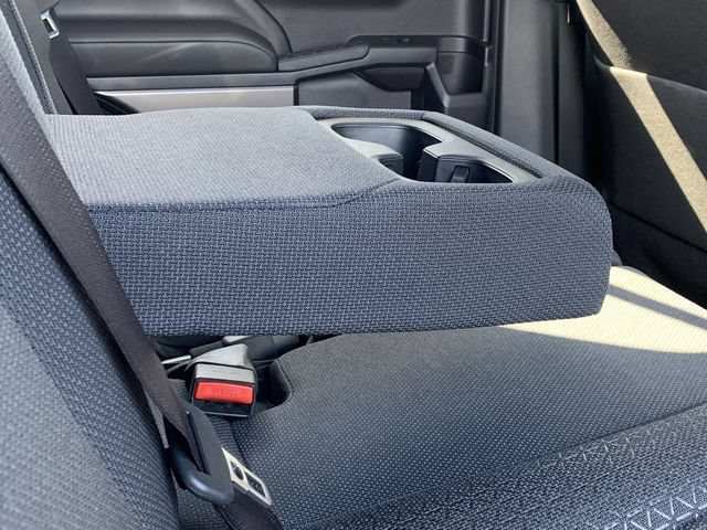 Certified 2025 Toyota 4Runner SR5 AWD/4WD image 36