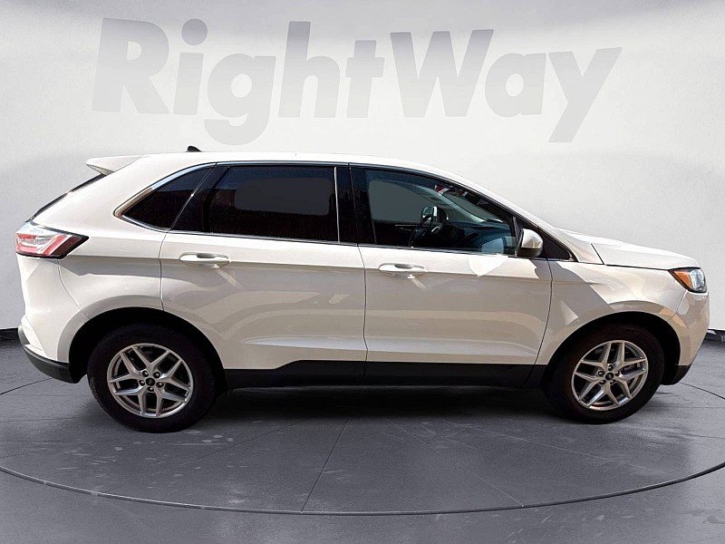 Used 2024 Ford Edge SEL AWD/4WD image 6