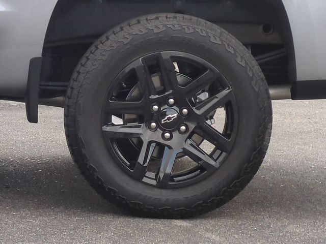 Used 2025 Chevrolet Silverado 1500 LT Trail Boss w/ Convenience Package II AWD/4WD image 10