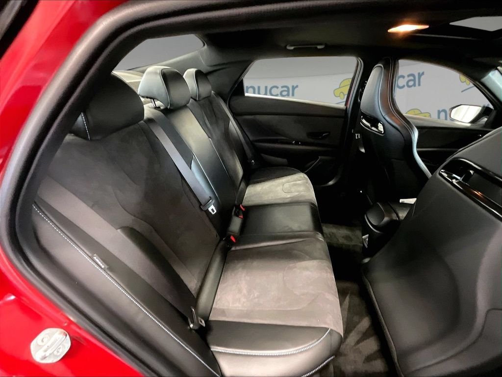 Used 2025 Hyundai Elantra N FWD image 16