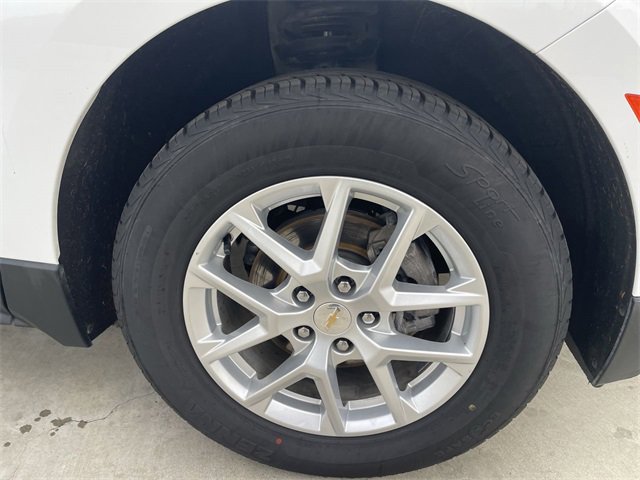 Used 2024 Chevrolet Equinox LT image 32