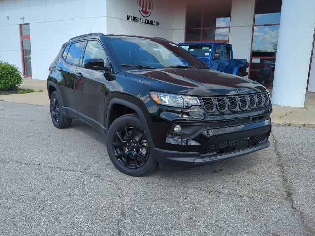 New 2026 Jeep Compass Latitude AWD/4WD image 3