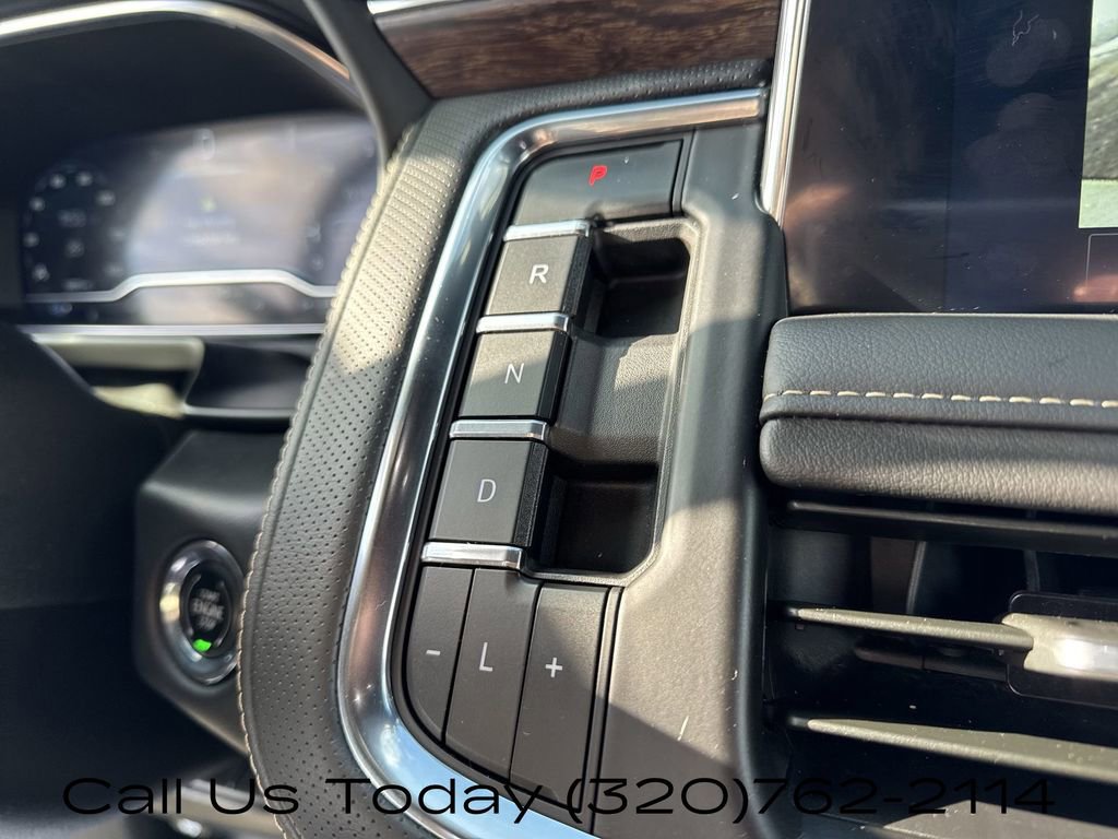 Used 2023 Chevrolet Tahoe Premier w/ Max Trailering Package AWD/4WD image 18