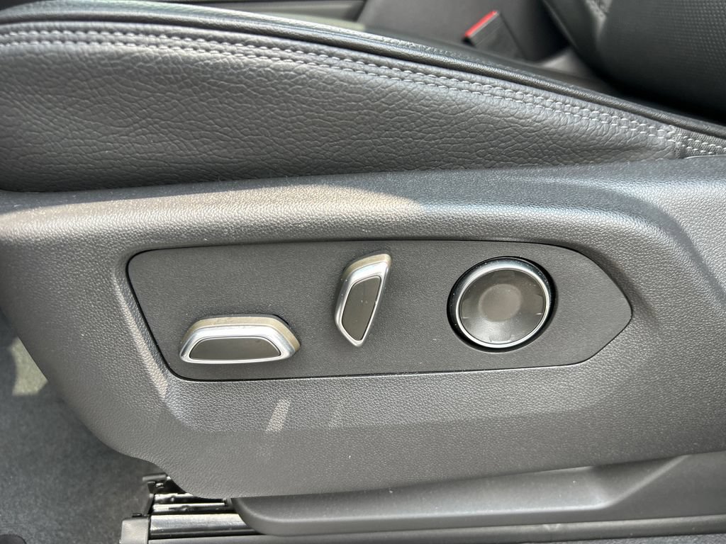Certified 2026 GMC Sierra 1500 Denali AWD/4WD image 21