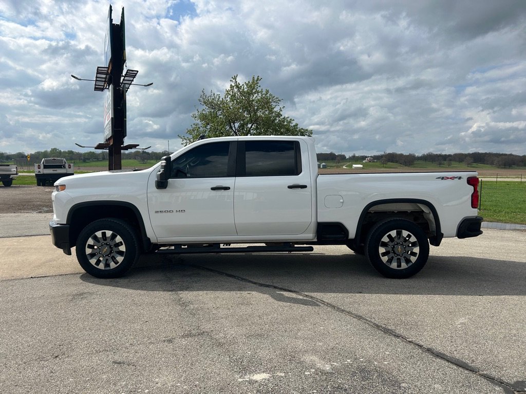 Used 2023 Chevrolet Silverado 2500 Custom w/ Custom Value Package AWD/4WD image 8
