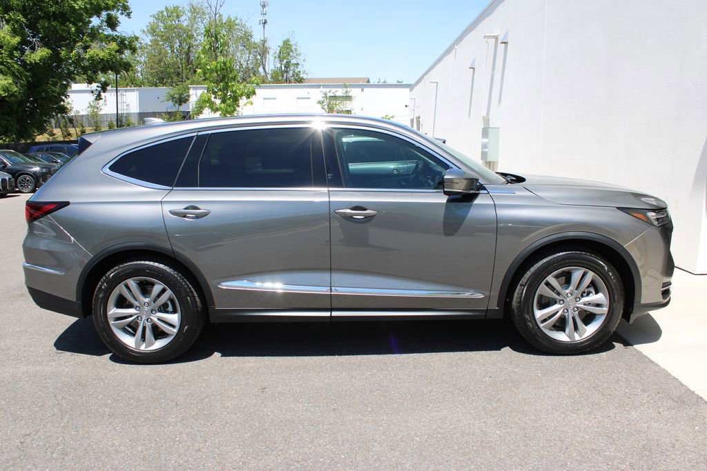 New 2026 Acura MDX SH-AWD image 32