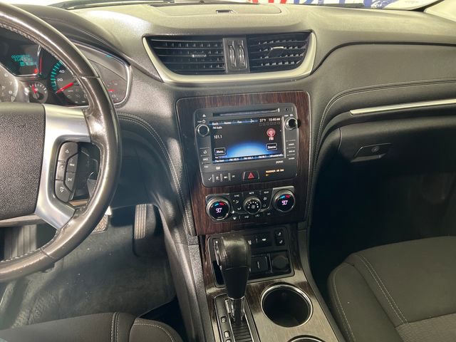 Used 2015 Chevrolet Traverse LT w/ Traveler's Package image 17