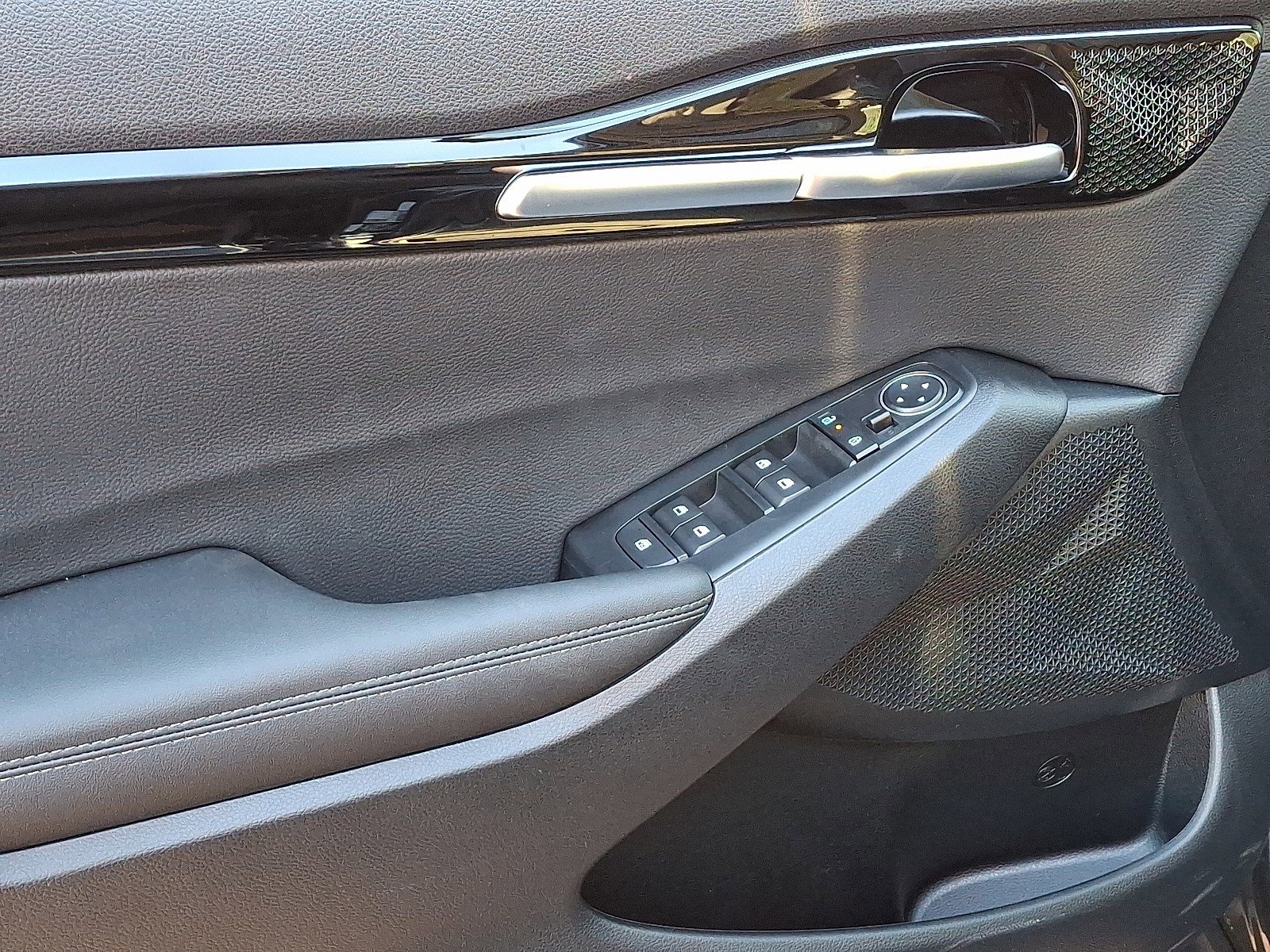 New 2026 Kia Seltos EX w/ EX Sunroof Package image 5