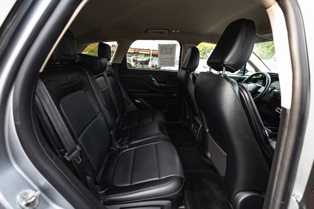 Used 2024 Lincoln Corsair Reserve w/ Equipment Group 201A image 24