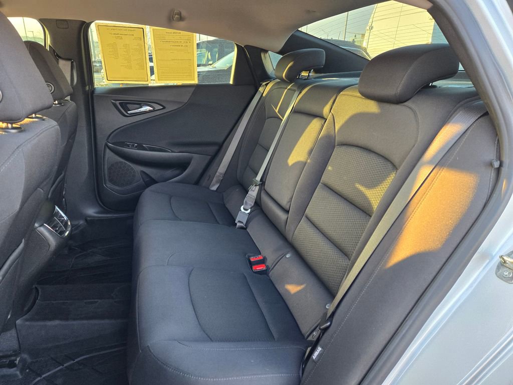 Used 2022 Chevrolet Malibu LT image 27